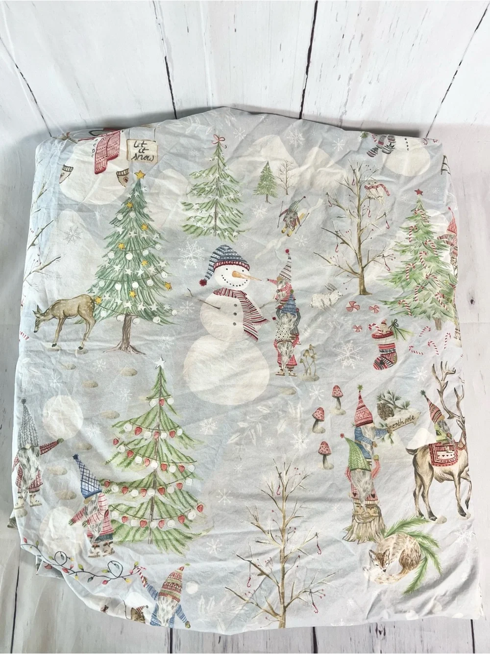 Pottery Barn Snow Day Gnomes Fitted King Sheet Christmas Bedding Discontinued